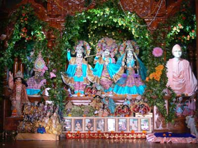 govaltar.jpg - 30124 Bytes