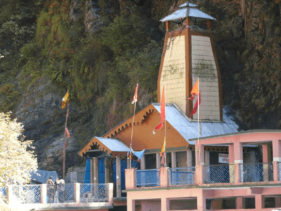 yamunotri2.jpg - 290807 Bytes